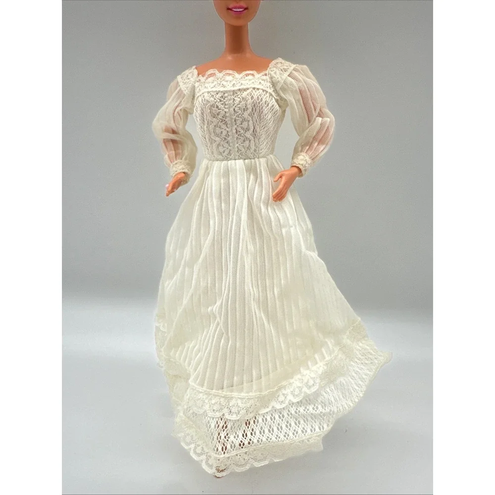1979 Barbie Here Comes the Bride Dress #1416 Vintage White Wedding Gown Mattel